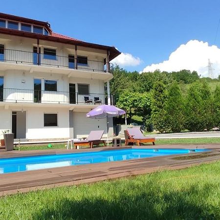 Villa Greenfield Сараево Екстериор снимка